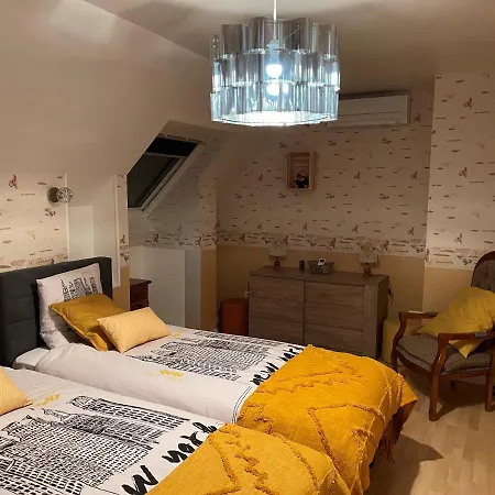 Le Chatel, Maison Chaleureuse